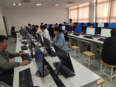 校第六屆學(xué)生技能競賽系列報道之web前端設(shè)計賽項